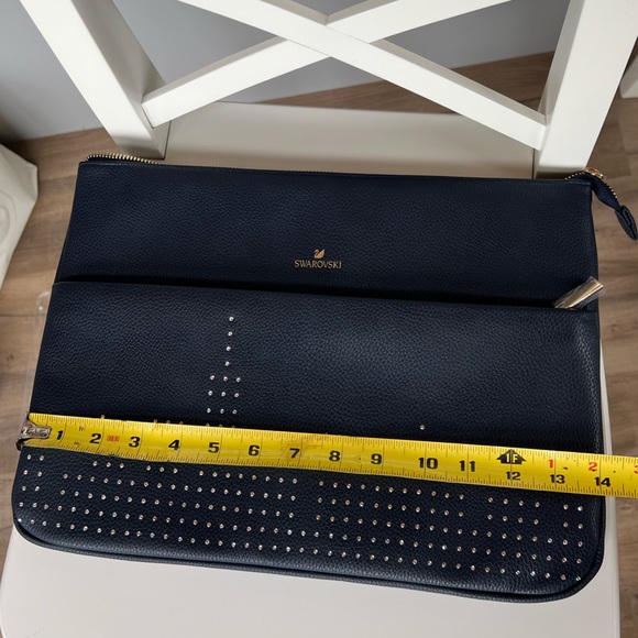 Swarovski NY City Skyline 16” Lap Top Case Brand New - Picture 5 of 8